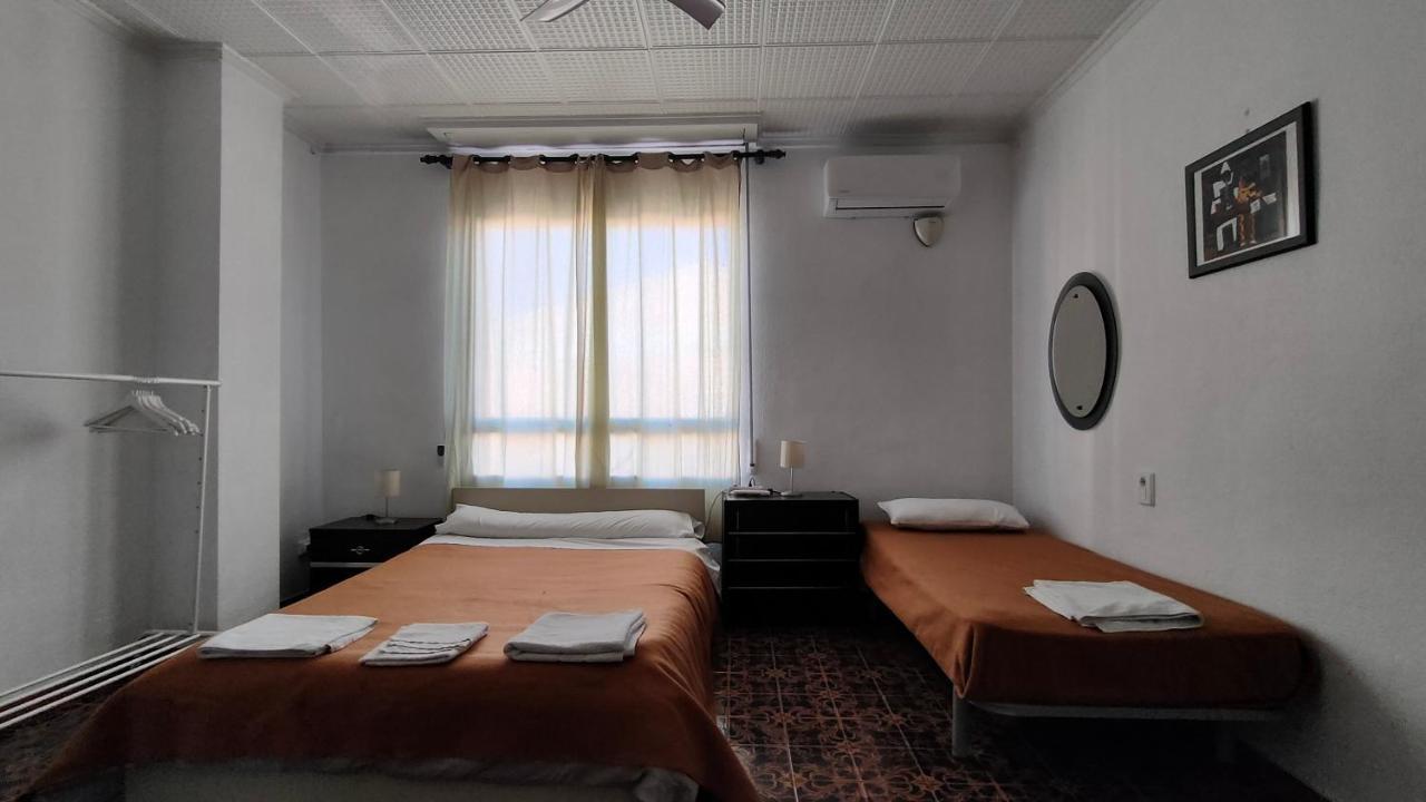 Pension Benavente Ap-7 3Min Coche Playa 5 Min Self Check-In 24H Moncofar Exterior photo