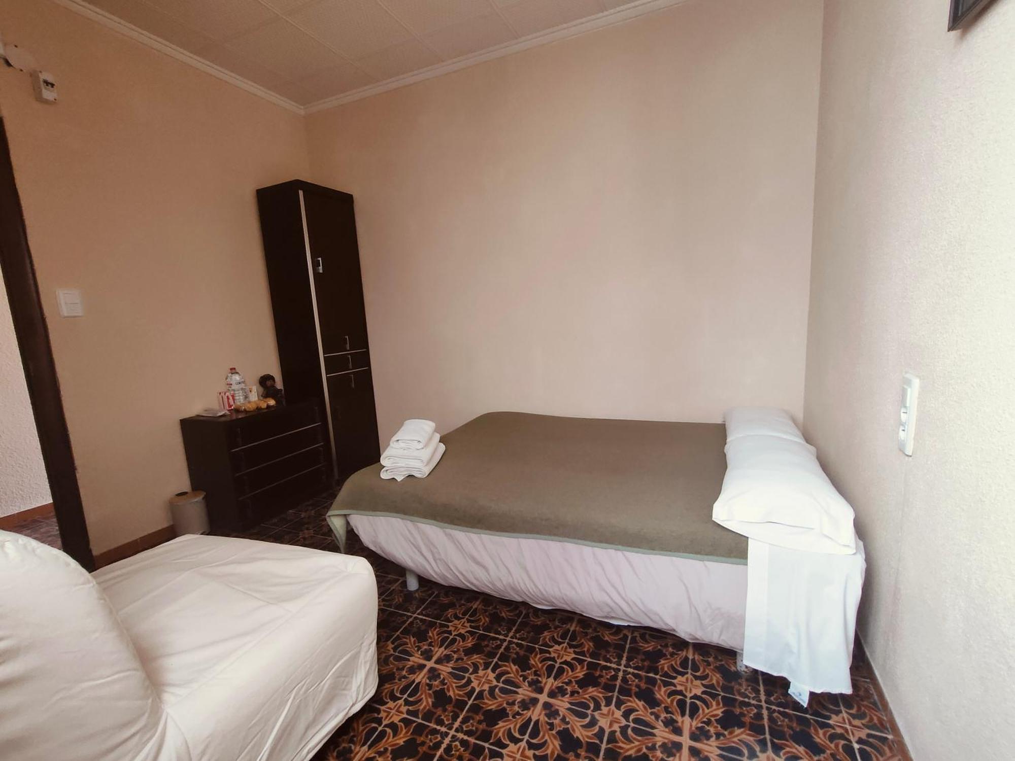 Pension Benavente Ap-7 3Min Coche Playa 5 Min Self Check-In 24H Moncofar Exterior photo